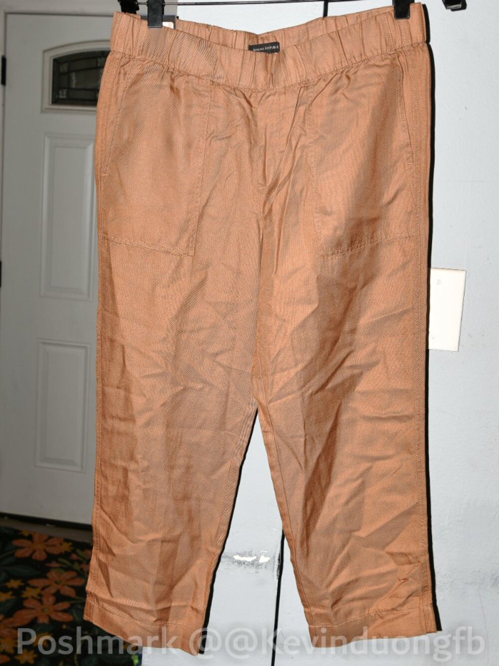 Banana Republic Women's Tapered Crop Pull-On Pant